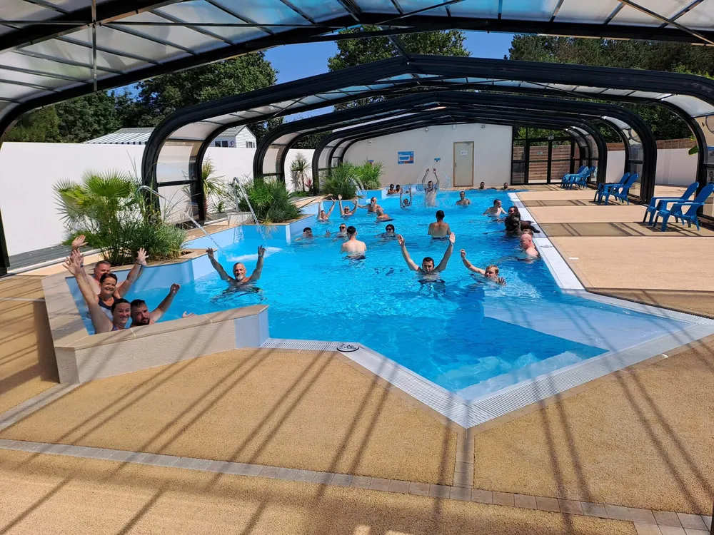 Piscine Zen au camping Domaine de Bellevue